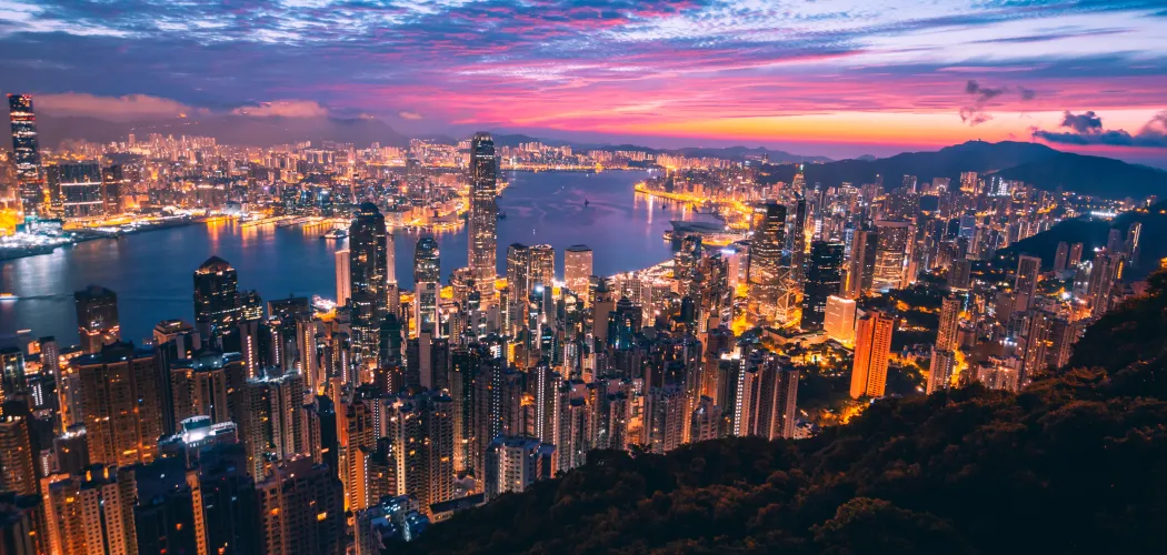 Stopovers in Hong Kong